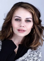 Alexis Dziena