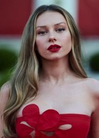 Ester Expósito