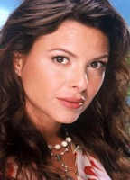 Kari Wuhrer