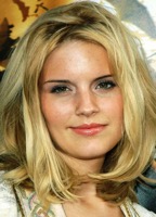 Maggie Grace