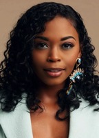 Nafessa Williams