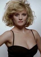Romola Garai
