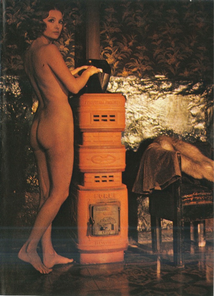 Barbara Bouchet nude pics. 