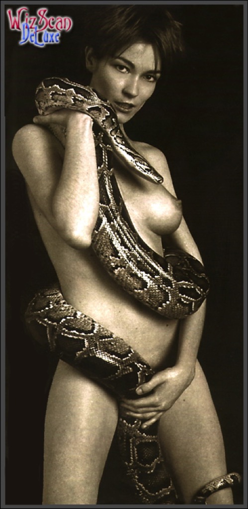 Stefania Rocca naked pics. 